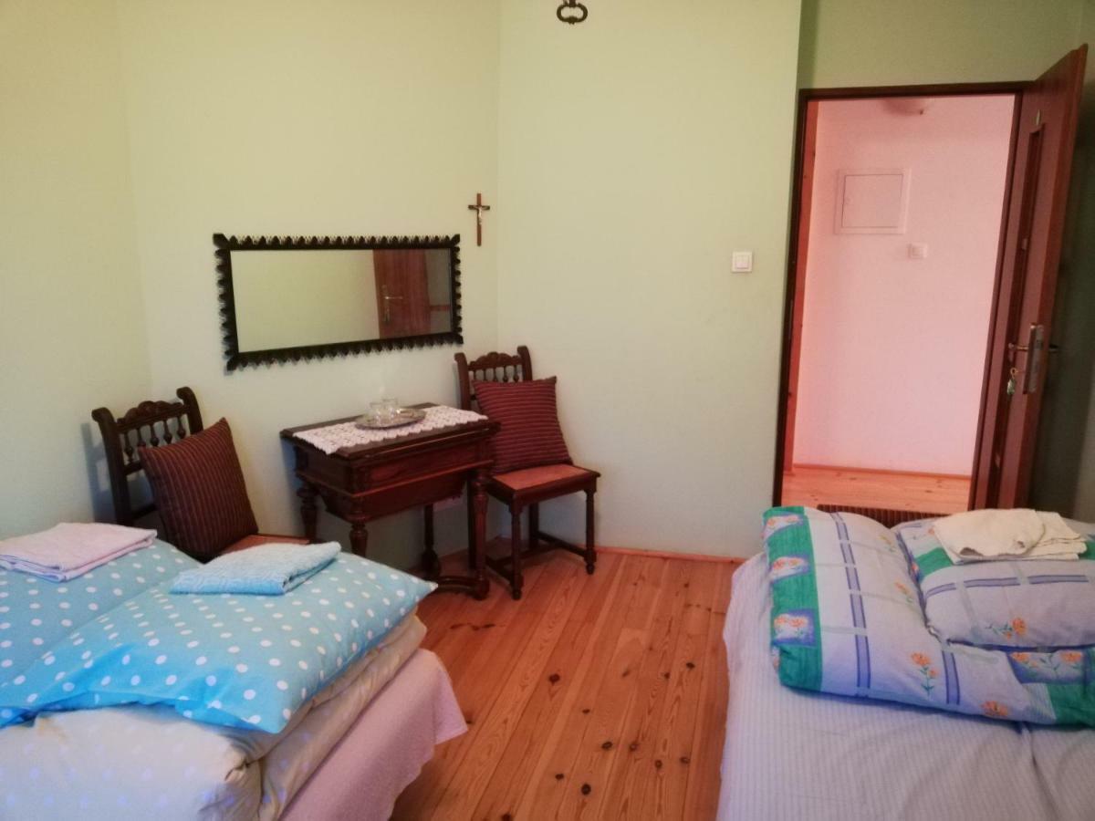 Pokoje Goscinne Lalaj Bolecin Bagian luar foto