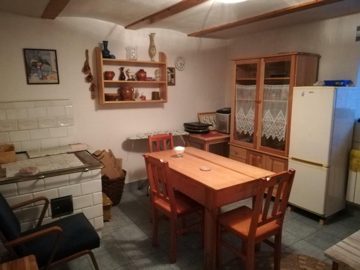 Pokoje Goscinne Lalaj Bolecin Bagian luar foto